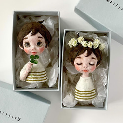 和紙人形『シロツメクサの花冠と四つ葉のクローバー』小さな幸運を運ぶミニドール(胸像)セット 7枚目の画像