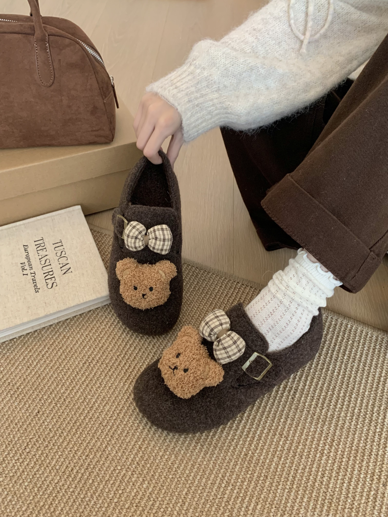 冬用 加絨 モコモコ靴 暖かく 可愛い カートゥーンベアデザイン ボアミュール レディース ユニバーサル ランジェリース