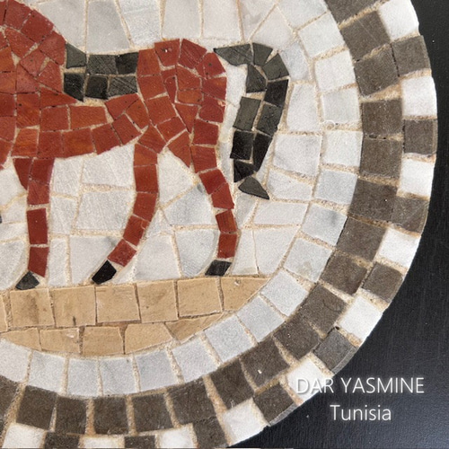 モザイクタイル＊チュニジア伝統工芸 躍動感の溢れる馬の姿 馬01