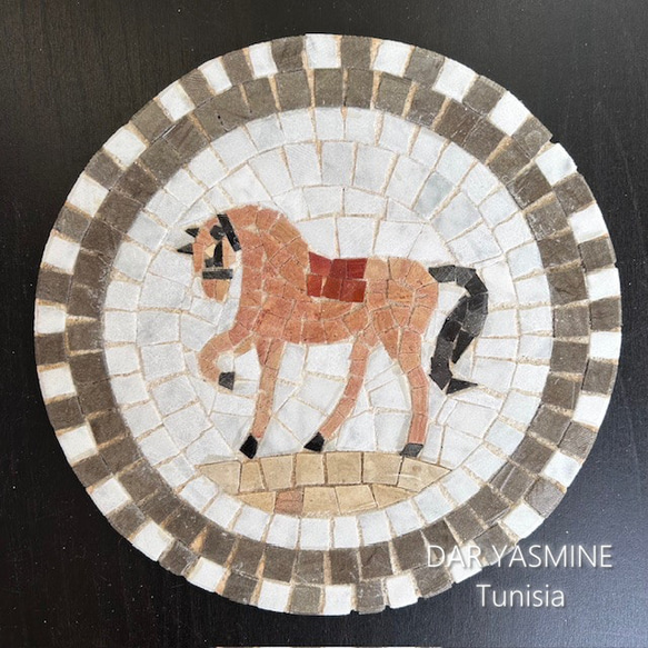 モザイクタイル＊チュニジア伝統工芸 躍動感の溢れる馬の姿 馬02
