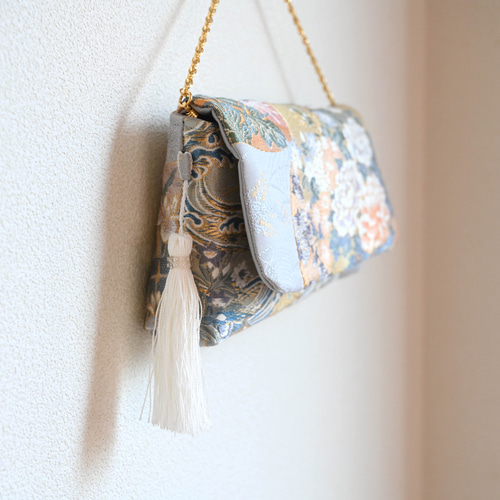 花丸文・華紋織出し ライトブルー シルク帯リメイク 2Wayクラッチ