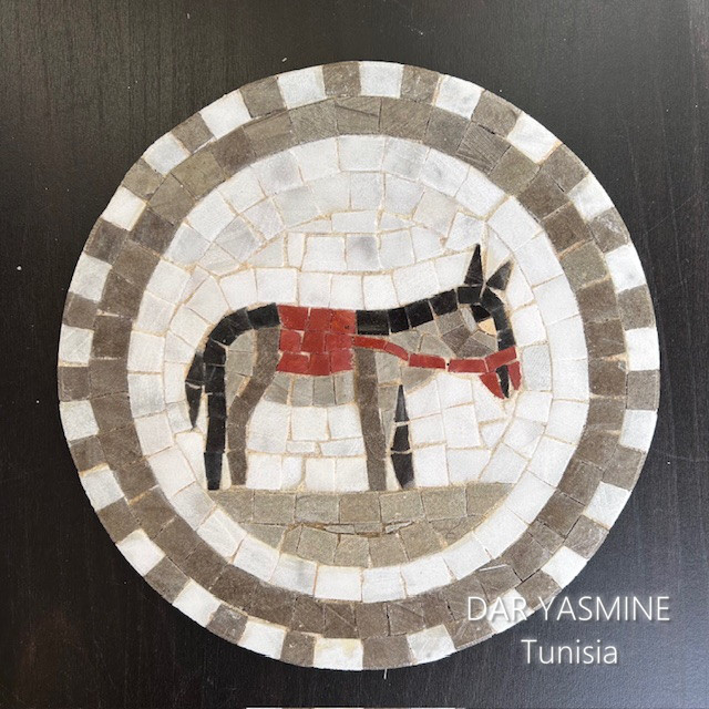モザイクタイル＊チュニジア伝統工芸　賢くてかわいい働き者　ロバ15