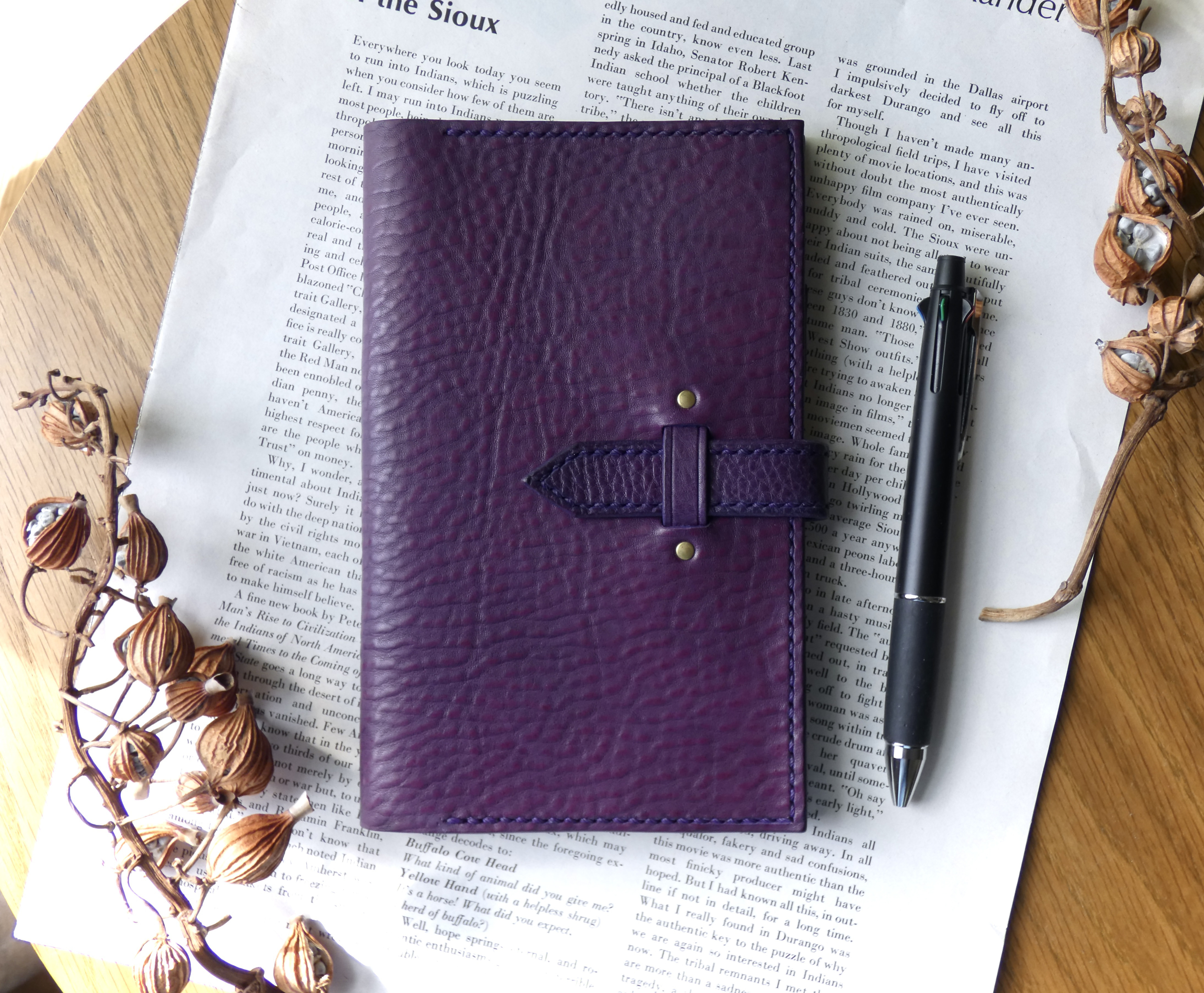 イタリア革のノートカバー（MDノート新書サイズ）／紫