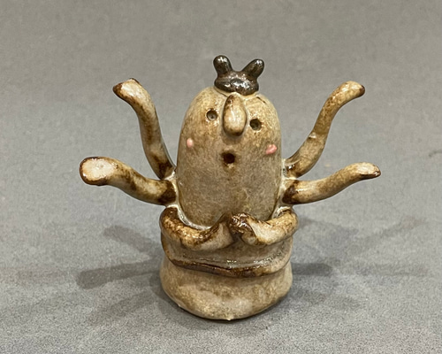 アンティーク　ハニワ　古代文化の陶器置物　飾り ちょっと変わった埴輪さん】 はにゅら 阿修羅像 ハニワ 埴輪 はにわ