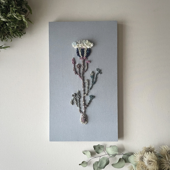 【一点もの】『手紡ぎ糸のお花. j'』手刺繍ファブリックパネル 一点もの】『手紡ぎ糸のお花. d'』手刺繍ファブリックパネル その他
