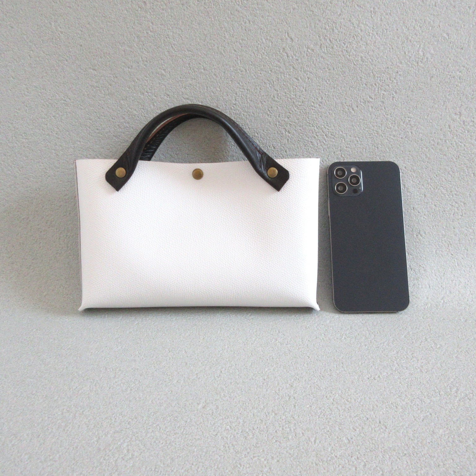 手縫い☆そのまま持っても映える♪《牛革》バッグインバッグ・ハンドソーイング・084・復刻