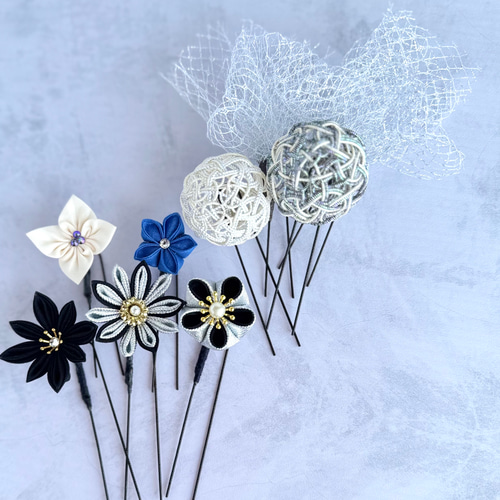 成人式 Nさまオーダー 水引毬飾り®とつまみ細工の髪飾り かんざし