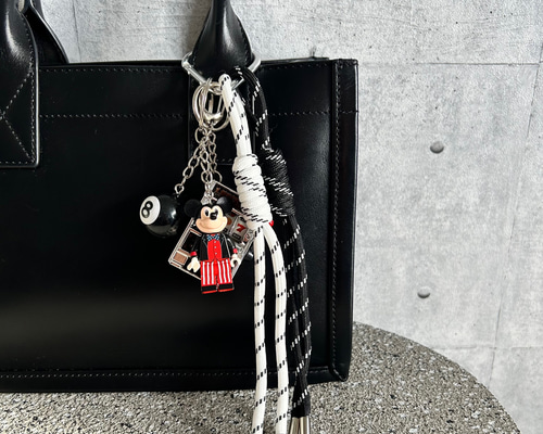 じゃらじゃらキーホルダー バッグチャーム カラビナ trump バッグ