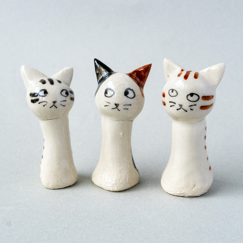 ★特選一品★希少レア☆繊細フラワー彫刻【愛らしい夫婦猫シュンガイトねこ置物】❤️ 母の日｜多肉好きのお母さんへ贈る。一点もののトラネコ陶器鉢＆猫