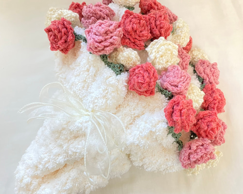 花束　ブーケブランケット　プレゼント　バラ　毛糸　お祝い　キラキラ　卒業式 花束 ブーケブランケット プレゼント バラ 毛糸 お祝い 誕生日 編み物