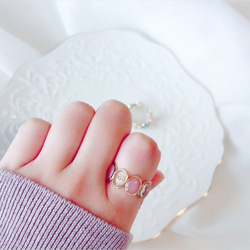 滿天星象牙色戒指，花朵配件，均碼，禮品，成人適用 第5張的照片