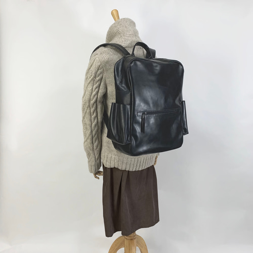 大きい本革リュック[A3対応] (黒) リュック・バックパック Z-chan