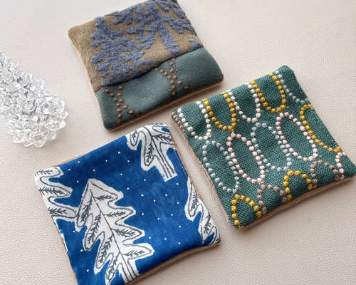 【新作未使用】Xmas限定商品　ミナペルホネン トレイ&刺繍コースター 新作未使用】Xmas限定商品 ミナペルホネン トレイ&刺繍コースター 新作
