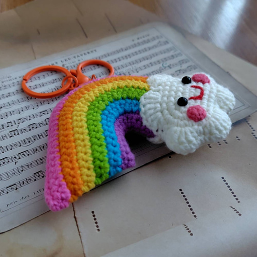 虹(レインボー)＊編みぐるみ＊バッグチャーム＊にこちゃん雲＊ゆめかわ