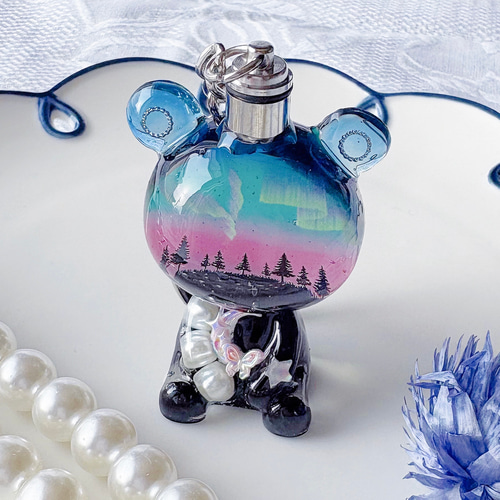 オーロラくまちゃんオルゴナイトキーホルダー(LEDライト付き)-イエロー