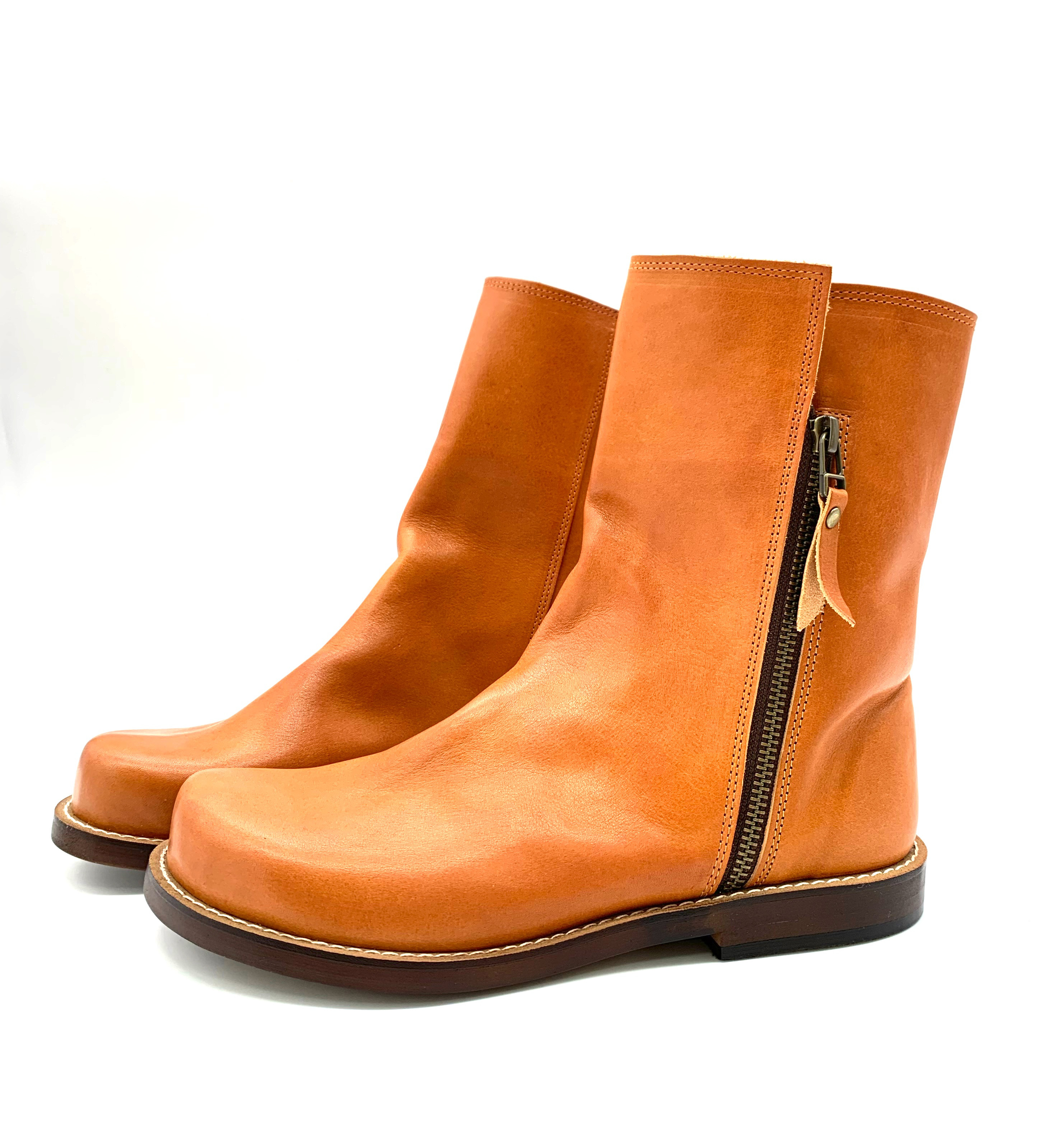 grow naturally　栃木レザーを使ったファスナーブーツ レディース　キャメル 21,978円