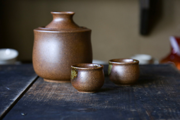 新年の祝い酒に♪ギフトにおすすめ　日本酒1合！【3分で熱燗が楽しめる】伊藤さんご家族のつくる酒燗器・ぐい呑み2つ・茶 2枚目の画像