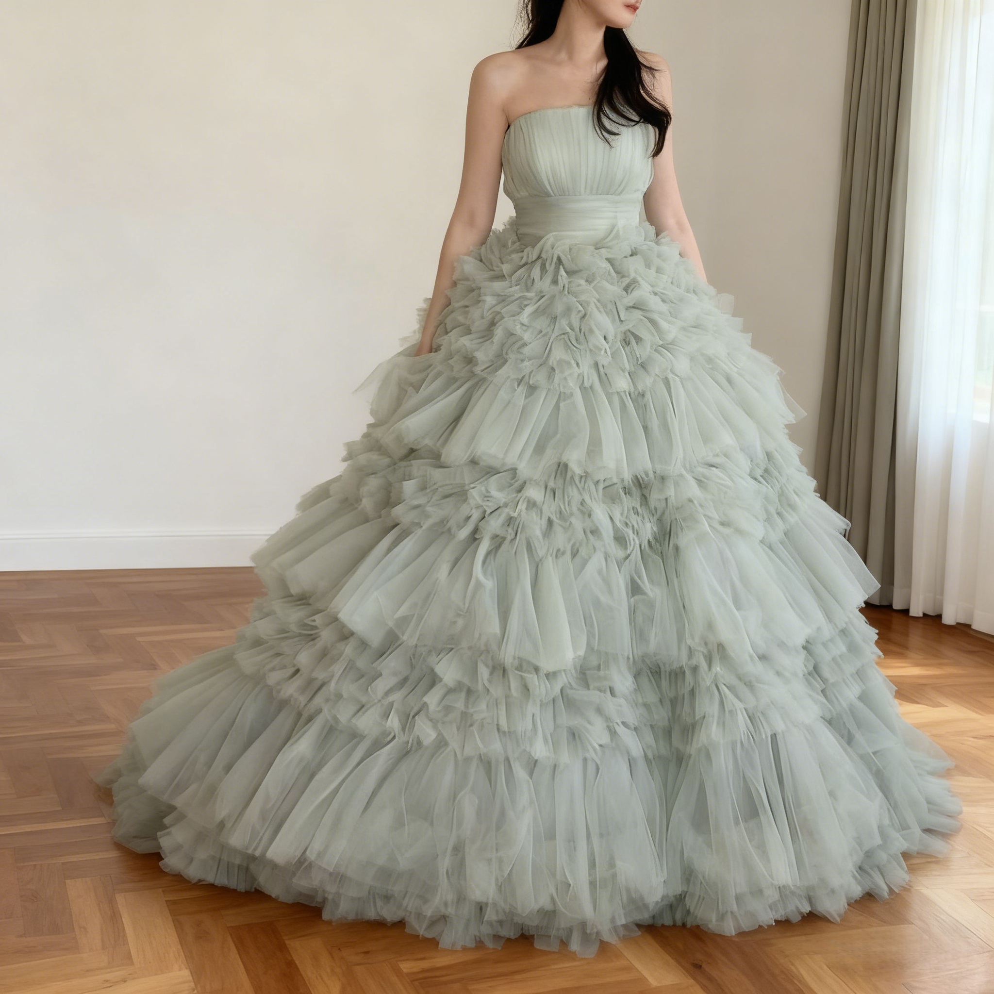 人気上昇！カラードレス ミントグリーン ベアトップ 柔らかく重ねたチュールスカート 花嫁