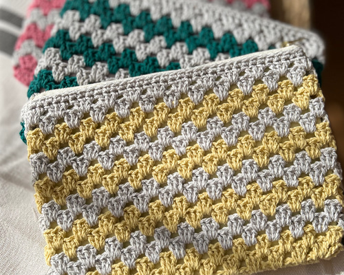 フラットポーチ 大きめポーチ かぎ針編み イエロー ポーチ 2244_knit