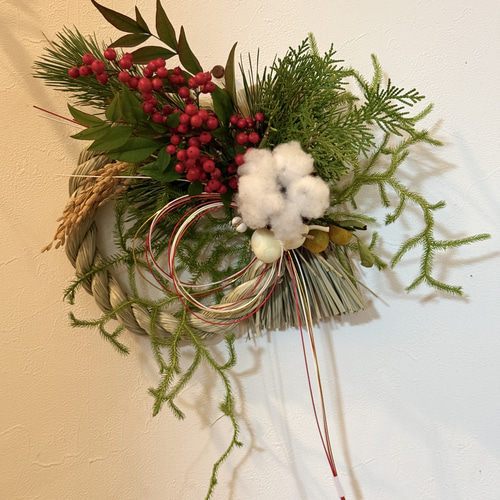 南天と千日紅のナチュラルクリスマスお正月しめ縄 南天と千日紅のナチュラルクリスマスお正月しめ縄