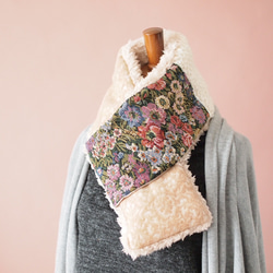 アンティークポストカード お人形を抱く愛らしい少女 H.Manuel P010