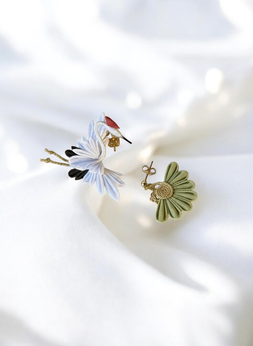 つまみ細工　新春の宴　白鶴の舞　草木染め　天然素材　麻　ピアス　結婚式　晴れの日の予想に