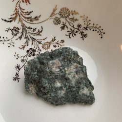 希少 遠野の銘石 花崗斑岩 お客様に合った原石を選んでお届けします