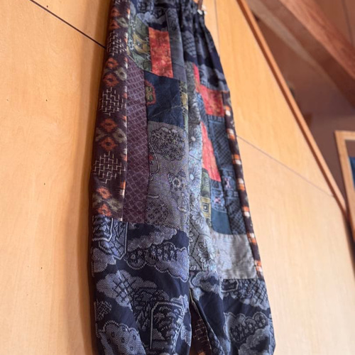 着物再構築SAYOCAFE着物地パッチワークの粋なもんぺさん ロングパンツ