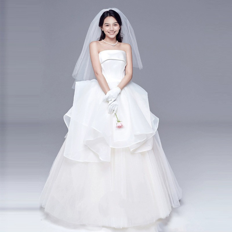 パーティードレス 白黒 ふわふわ オフショルダー シンプル 韓国風 結婚式 披露宴 前撮り 二次会 お呼ばれ AK602