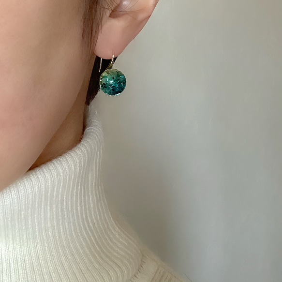 【2026新作】ブルーグリーン アンバードロップピアス/ 金具変更可（シルバー・イヤリング・ステンレス）天然琥珀 5枚目の画像