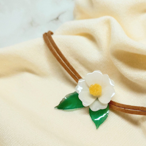 首元を華やかに演出！】和風 椿の花のチョーカー 赤と白 チョーカー