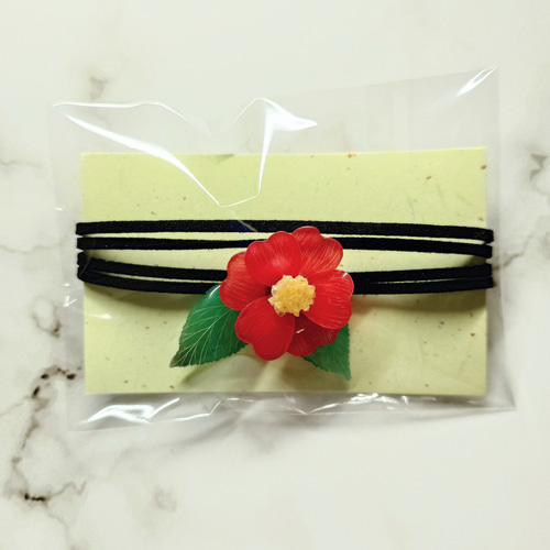 首元を華やかに演出！】和風 椿の花のチョーカー 赤と白 チョーカー