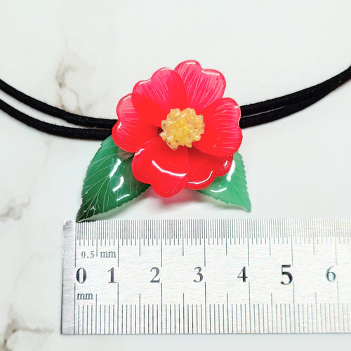 首元を華やかに演出！】和風 椿の花のチョーカー 赤と白 チョーカー