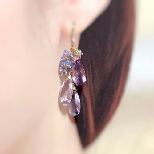 宝石質ラベンダーアメジストの煌めき花びらピアス〈long〉◇14kgf