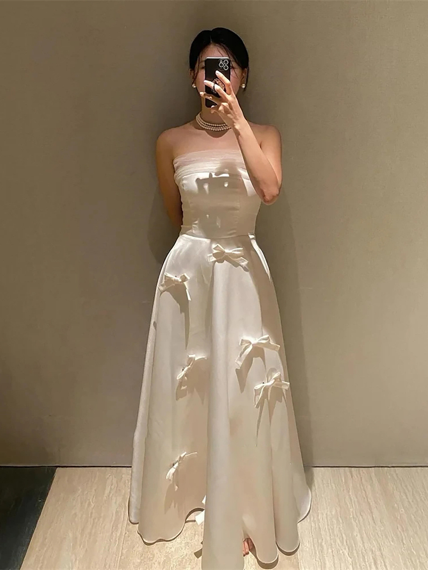 高級感 白 黒 サテン リボン オフショルダー ウェディングドレス シンプル 花嫁 披露宴 演奏会 前撮り HL1006