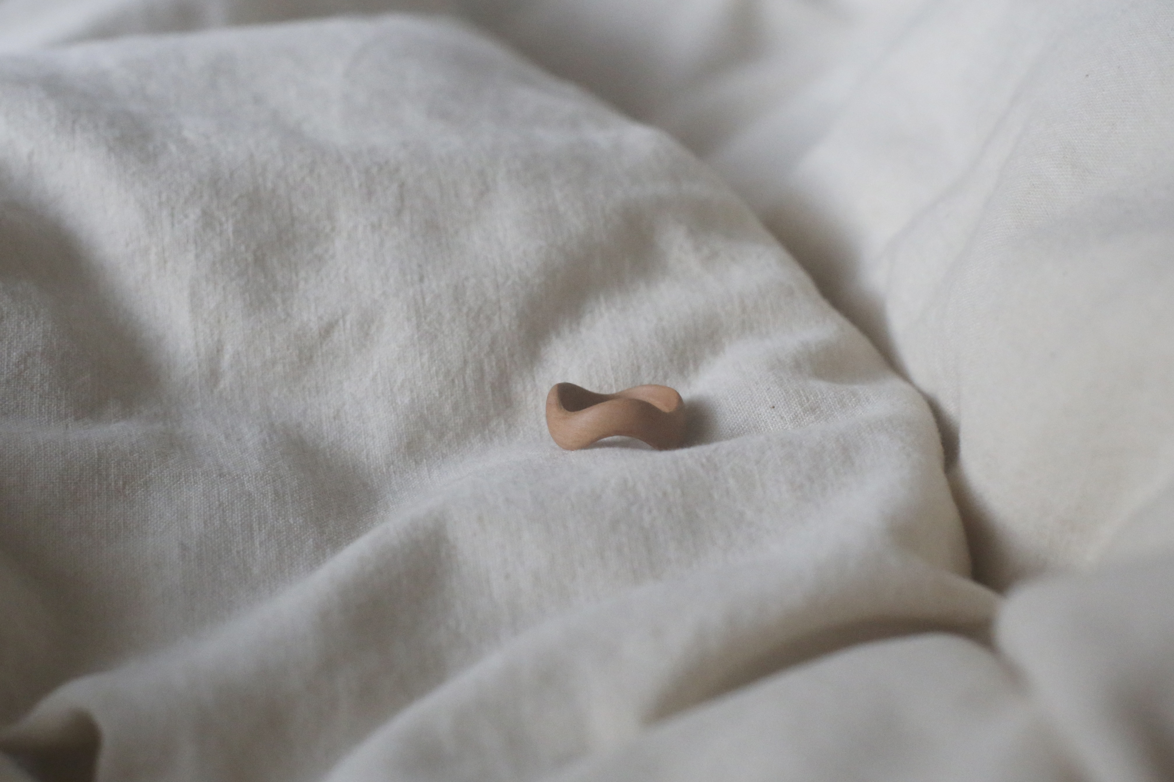 【wood ring ハードメープル】プレゼントやご褒美、金属アレルギーの方にもおすすめ