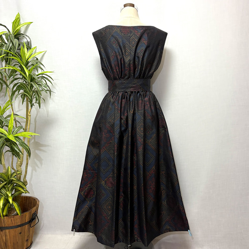 着物リメイク 大島紬ワンピース 花柄 ジャンパースカート ロング