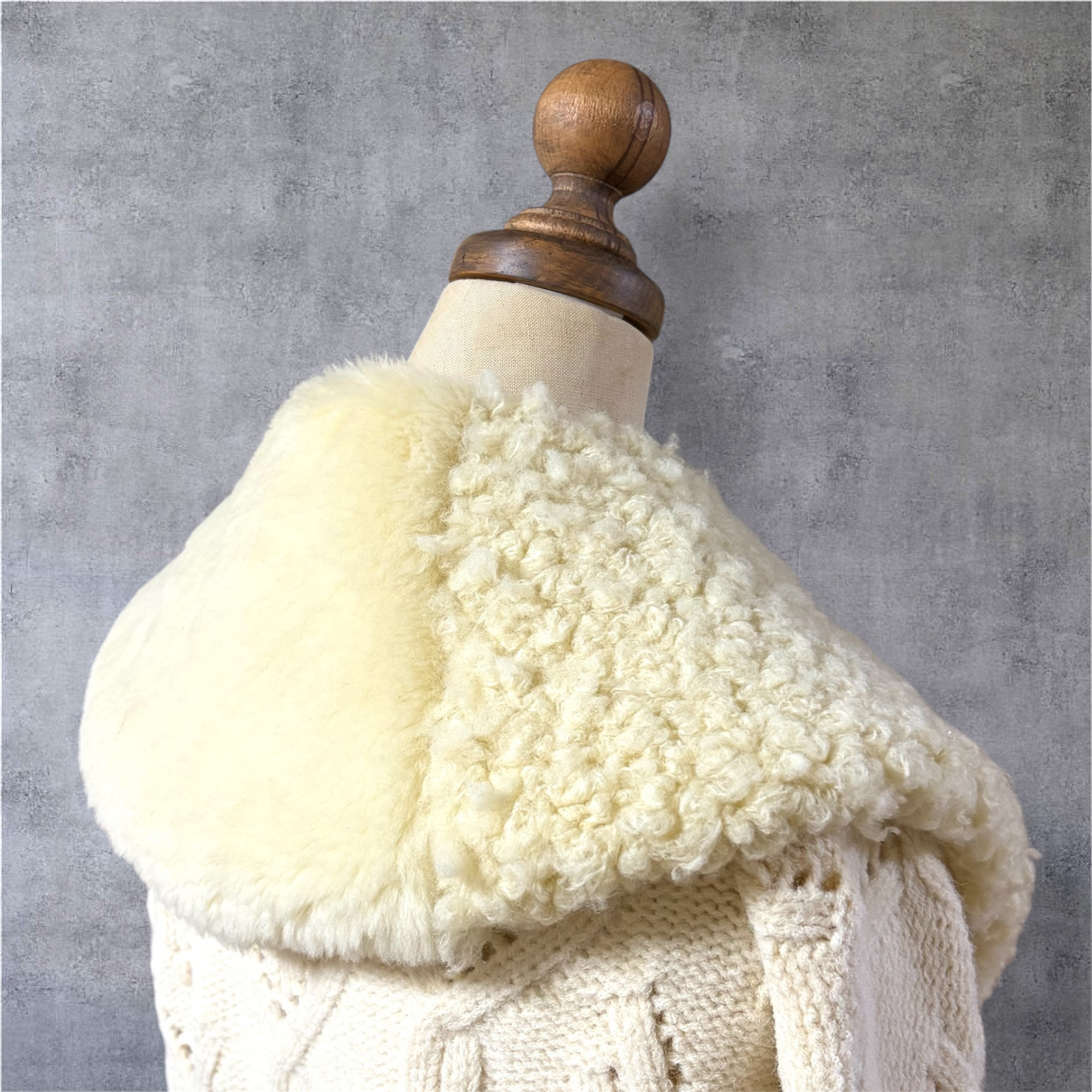 《ひとめぼれ新作2026》ビッグカラー風ティペット（オフホワイト）