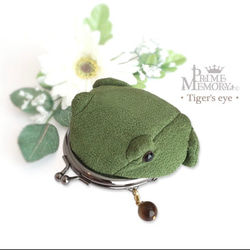 コーチ　がま口タイプ　カエルモチーフ　ケース【美品、希少？】 カエルのがま口財布 ・小物入れ（ローズクォーツ付き） がま口 Prime