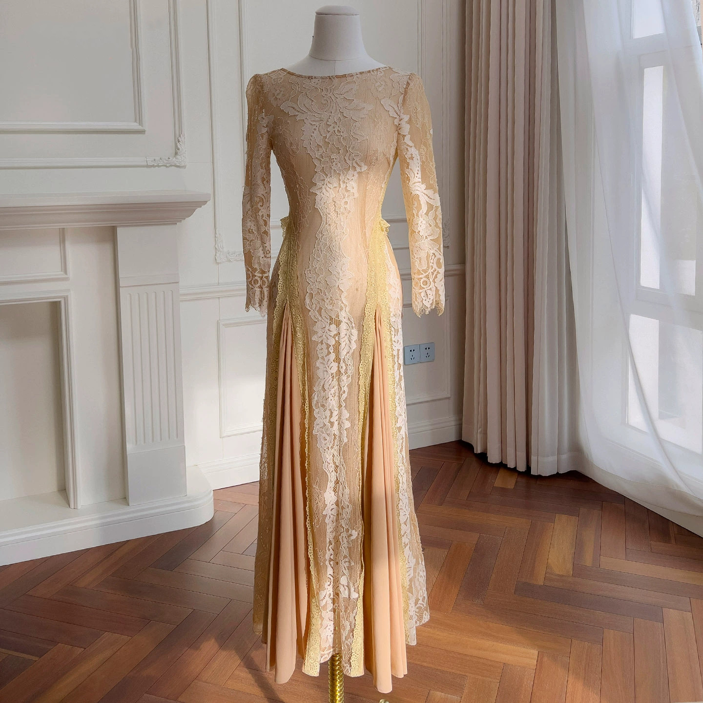 長袖 レース 優雅 エレガント ウェディングドレス パーティー 上品 ロング 韓国風 二次会 69604