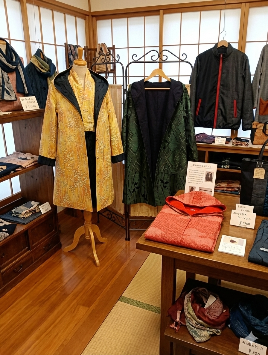 フード付きリバーシブルコート…着物リメイク…大島紬…ハンドメイド