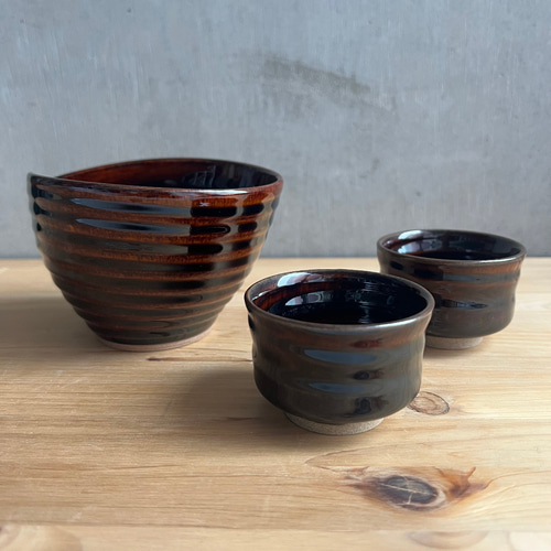 小石原焼 圭秀窯 艶やかな飴釉の深み （片口×1・ぐい呑み×2）｜冷酒