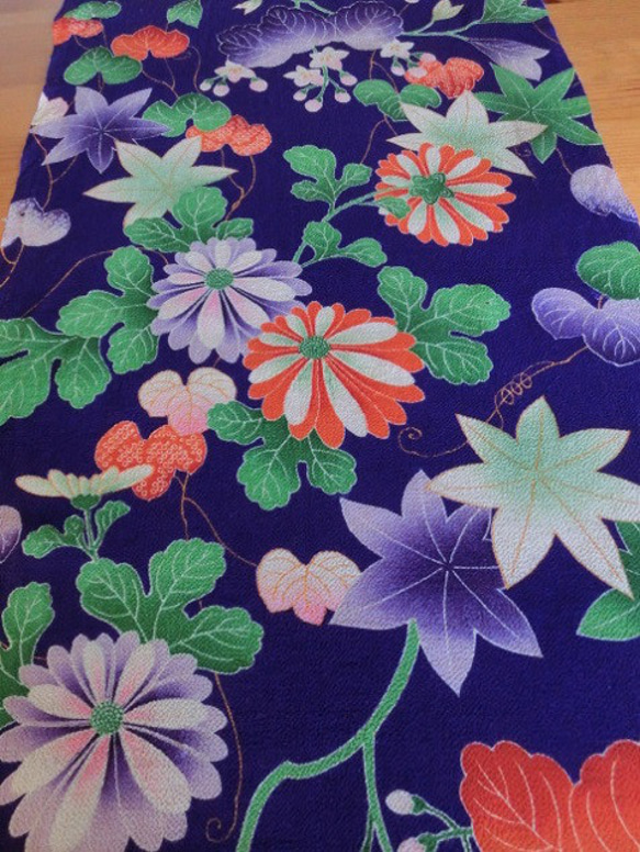 古布＊正絹縮緬＊菊・蔦・桐の花＊35x120cm・美品＊はぎれ