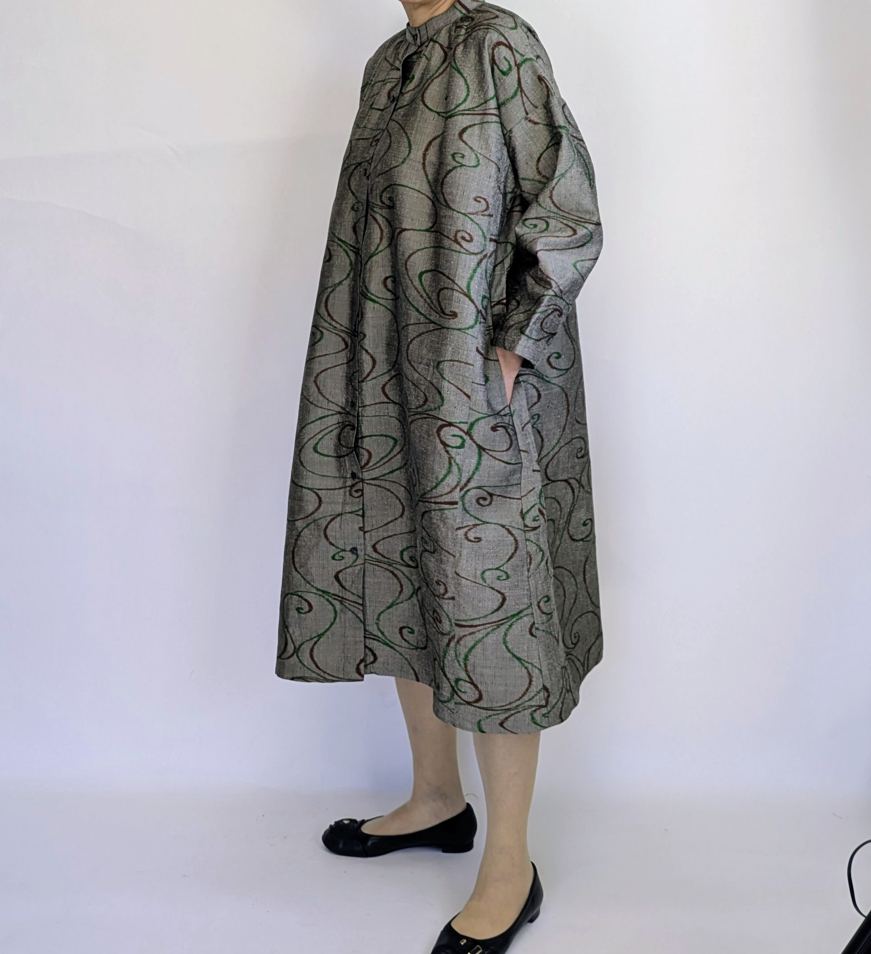 着物リメイク 【訳あり価格】 襟元ギャザー ロングワンピース ジャケットとしても