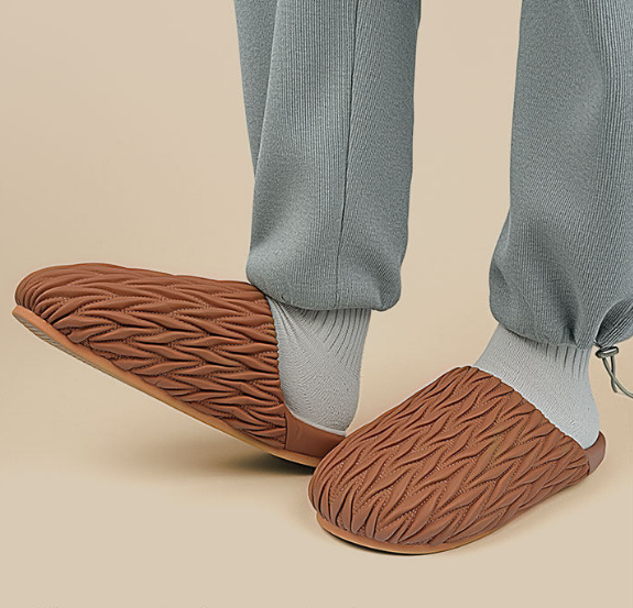 男女兼用 秋冬 防水 レザースリッパ フリース入り 保温 滑り止め 厚底 室内外兼用