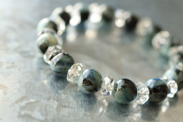 ☆スーパープレミアムブレス☆…☆藍晶石☆ブラックカイヤナイト：約9.8