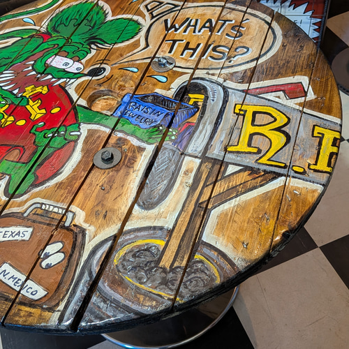 ラットフィンク ガレージテーブル ラウンドテーブル(何コレ