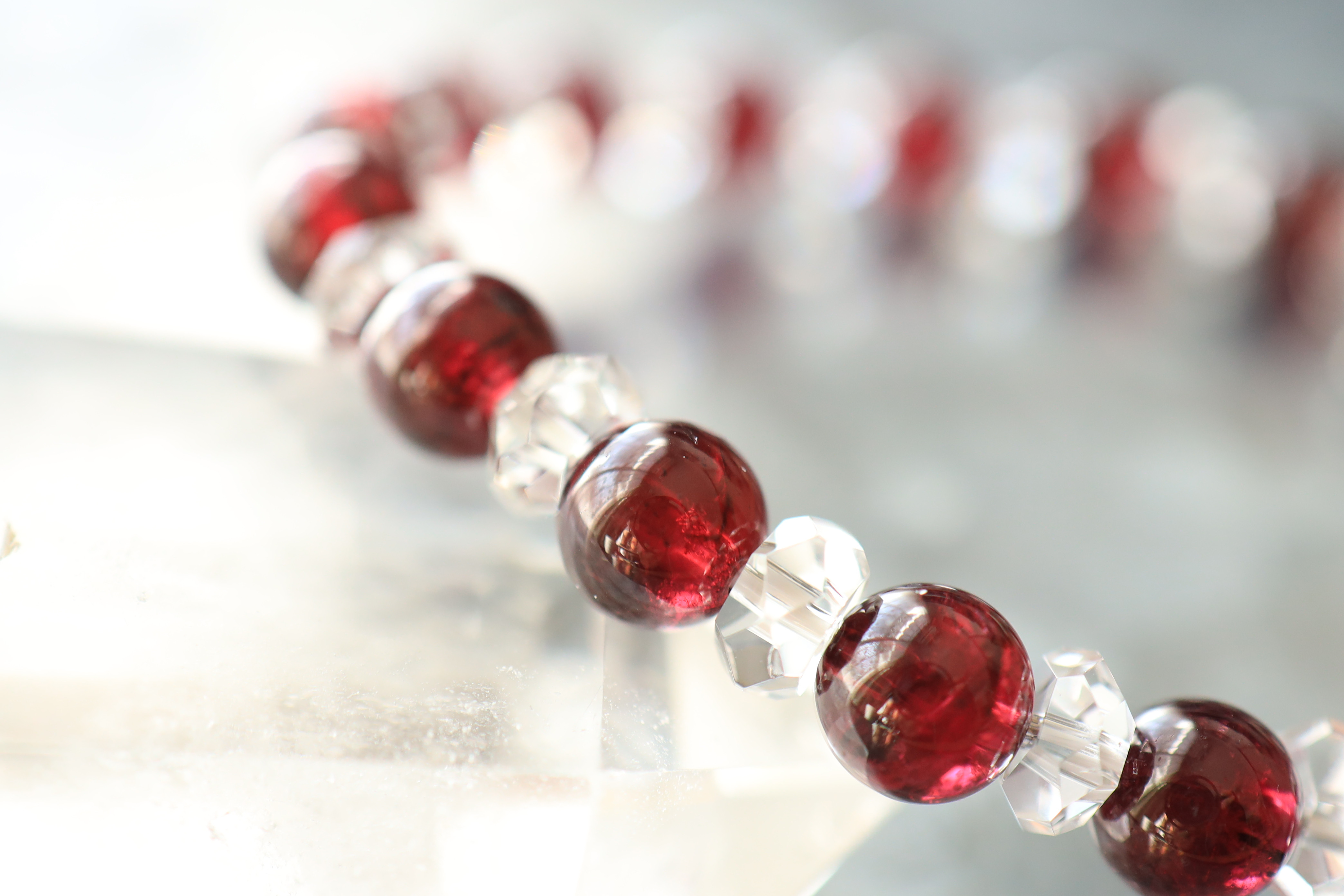 …☆スーパープレミアムブレス☆ロードライトガーネット：7ミリ＆水晶☆…☆天然石ブレスレット☆…