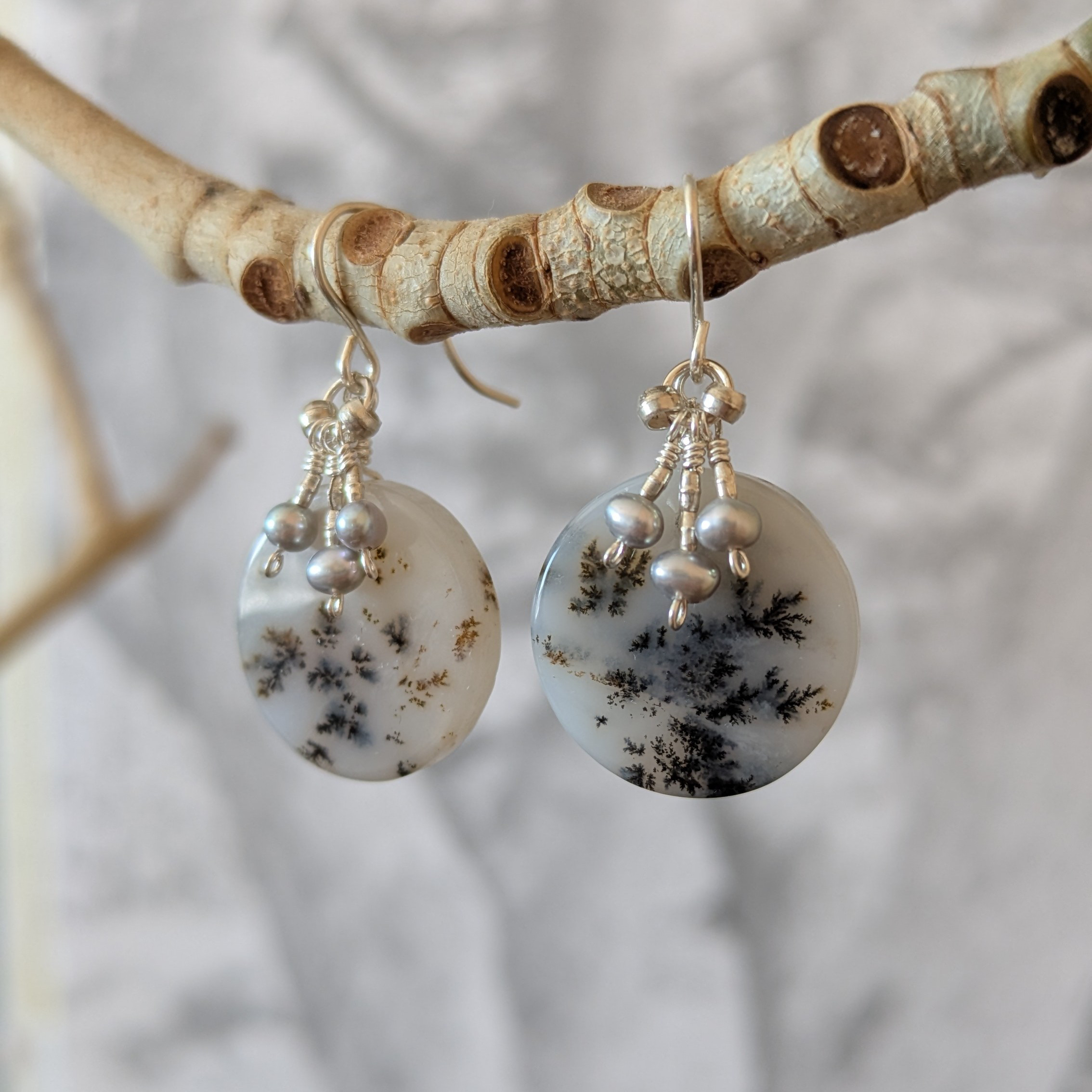 Winter forest＊デンドライトアゲート×淡水パール　Silver925ピアス