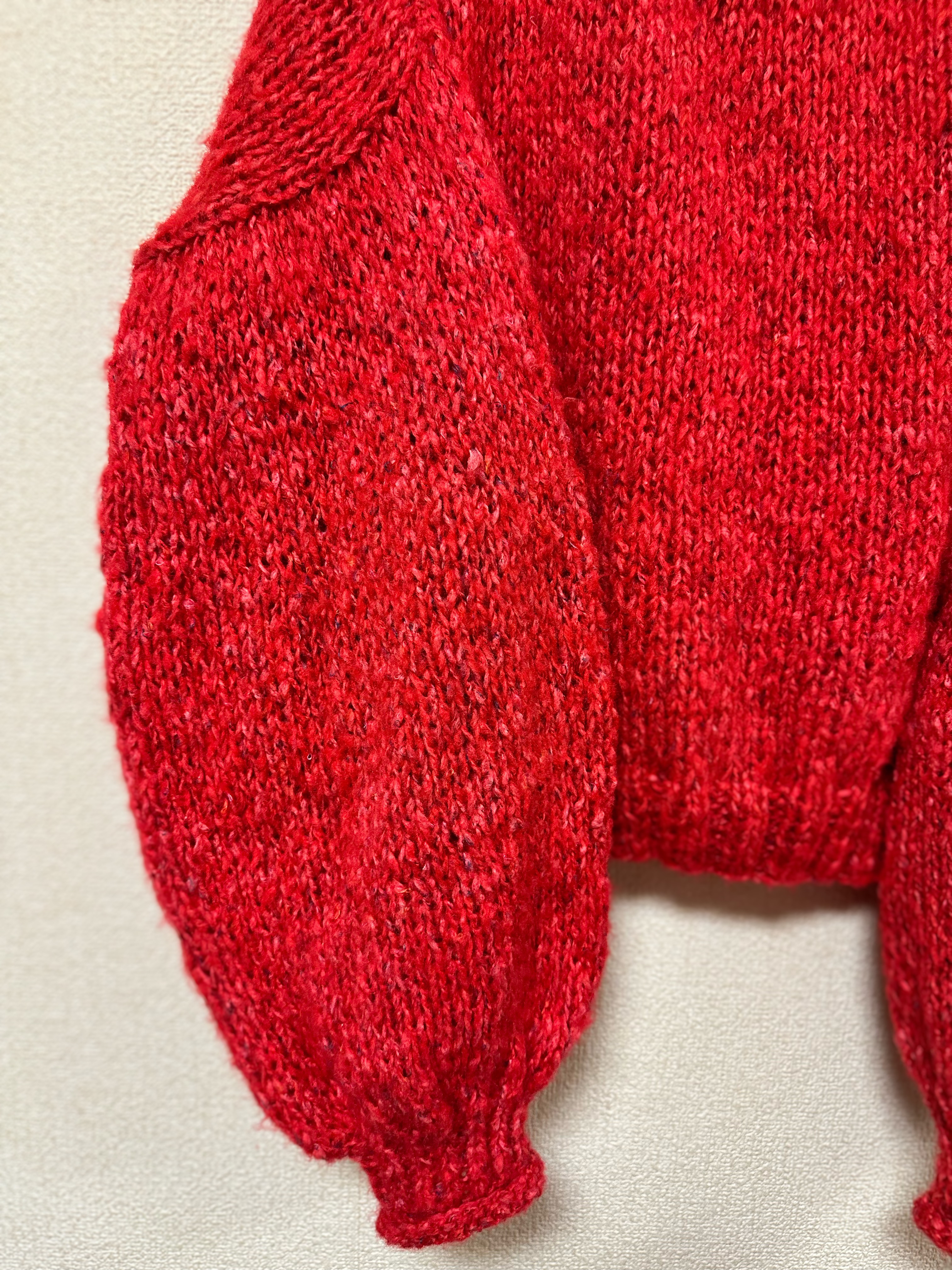 No.239 赤いふわぽわセーター【受注制作】